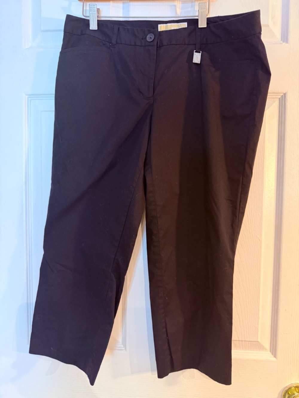 Michael Kors Black Cropped Pants | Women’s Size 12P | Classic Career Staple - Picture 2 of 10